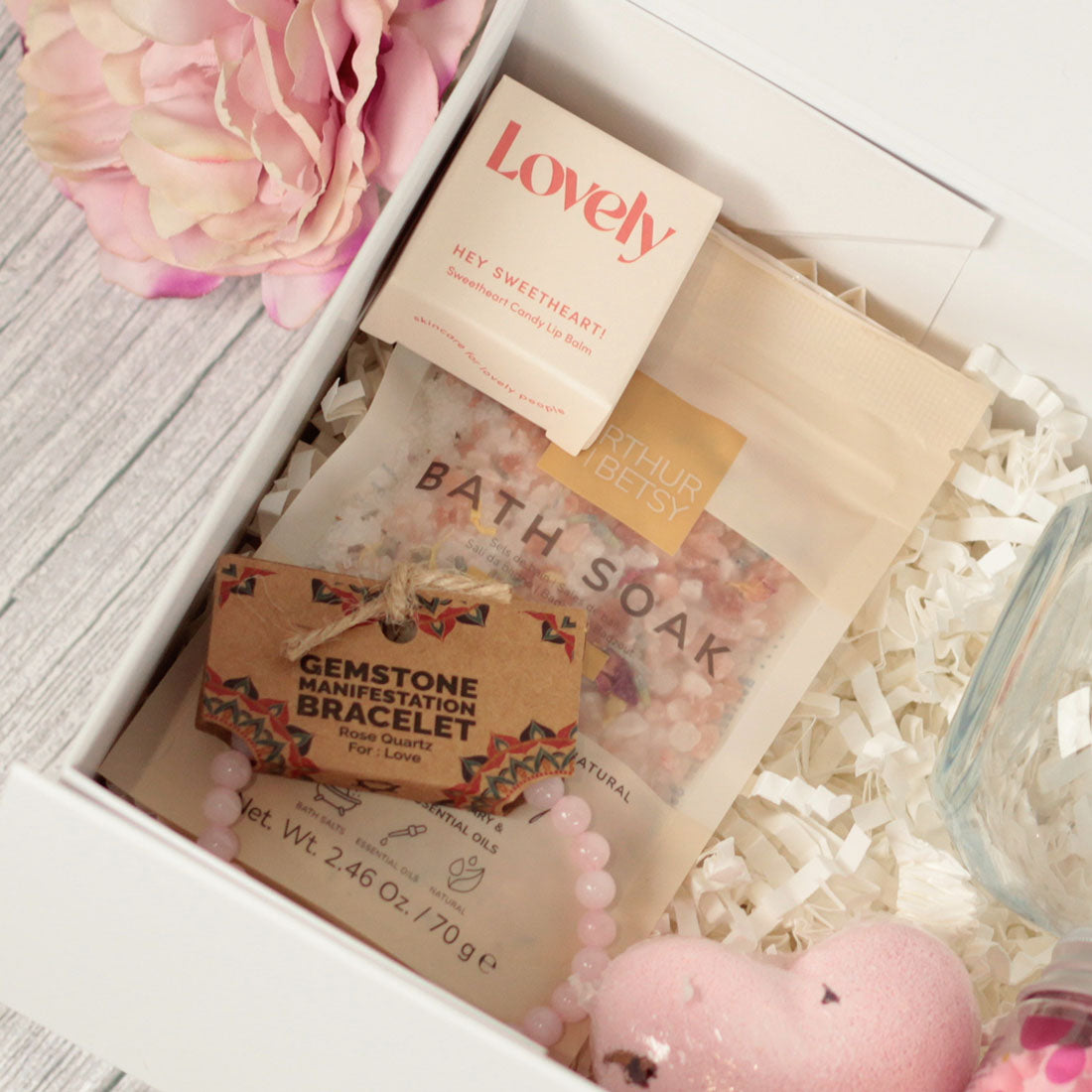 Personalised Stemless Glass Bridal Party Pink Pamper Gift Box