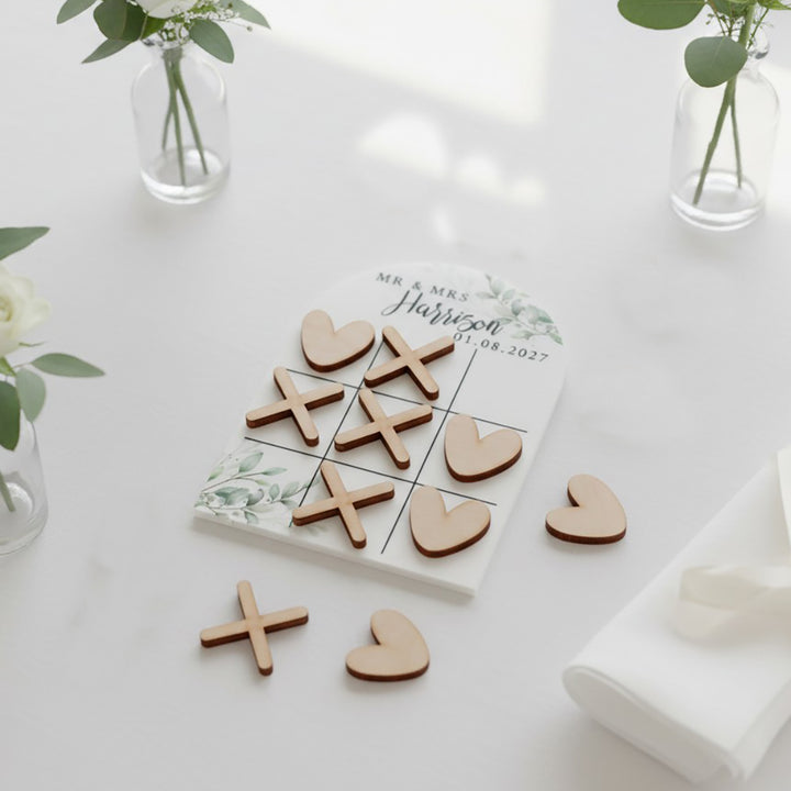 Botanical Wreath Wedding Games for Guests
