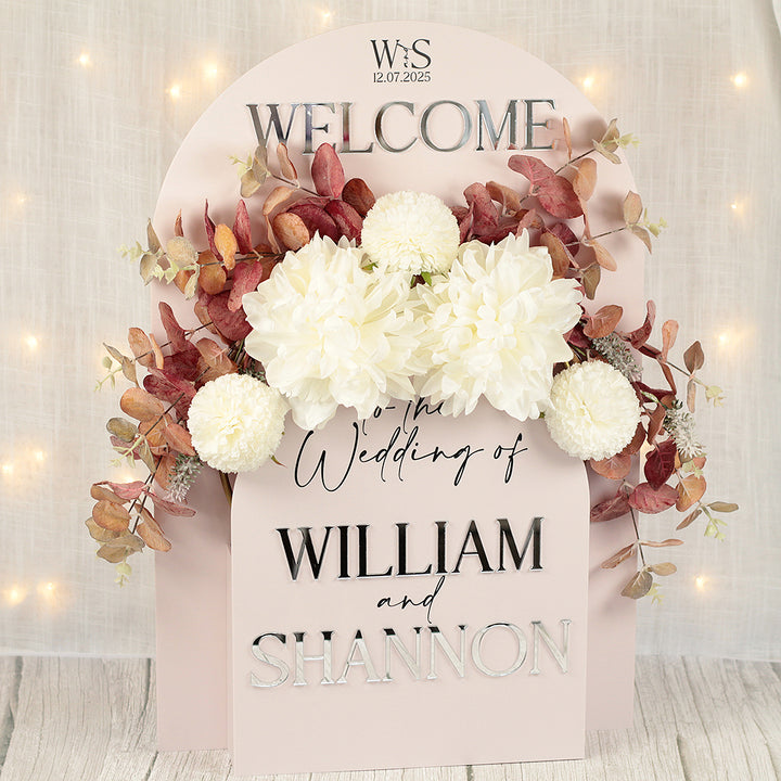 Manhattan Welcome to Our Wedding Acrylic Flower Box Sign