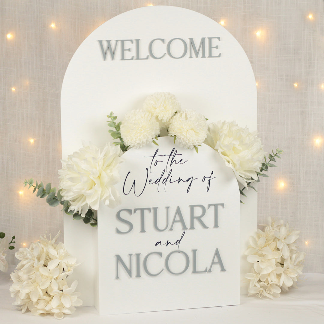 Manhattan Welcome to Our Wedding Acrylic Flower Box Sign