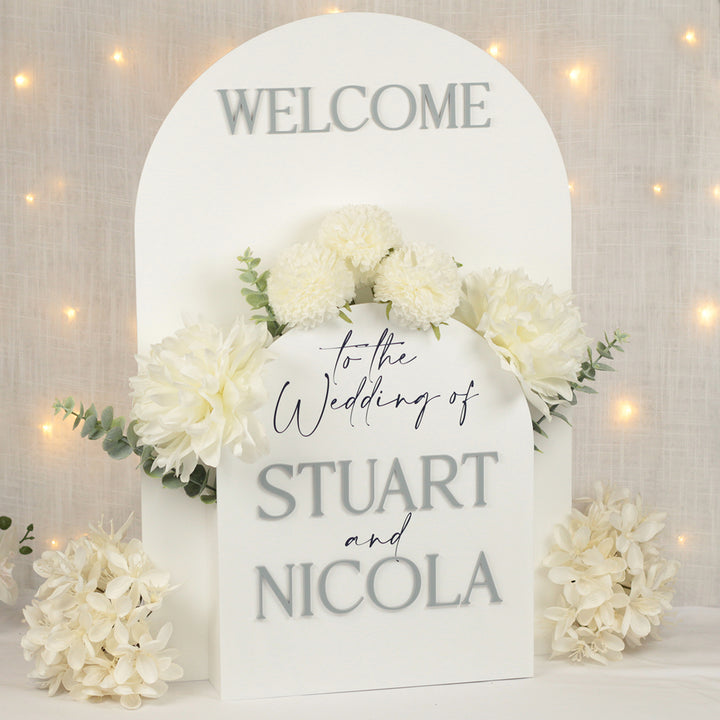 Manhattan Welcome to Our Wedding Acrylic Flower Box Sign