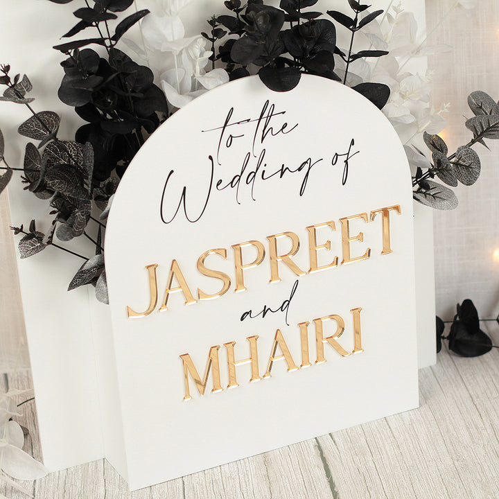 Manhattan Welcome to Our Wedding Acrylic Flower Box Sign