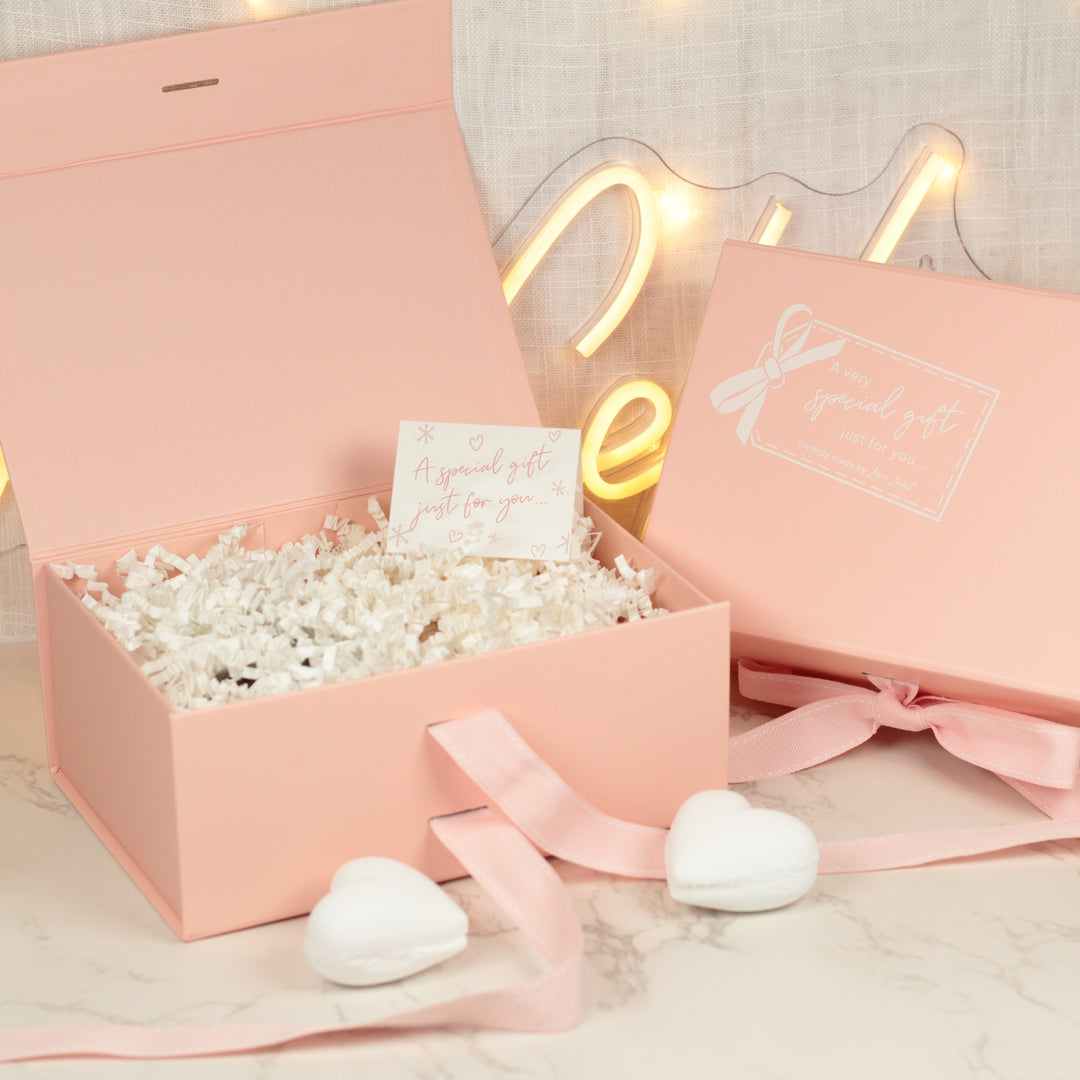 Bride to Be Stemless Glass Pink Pamper Gift Set