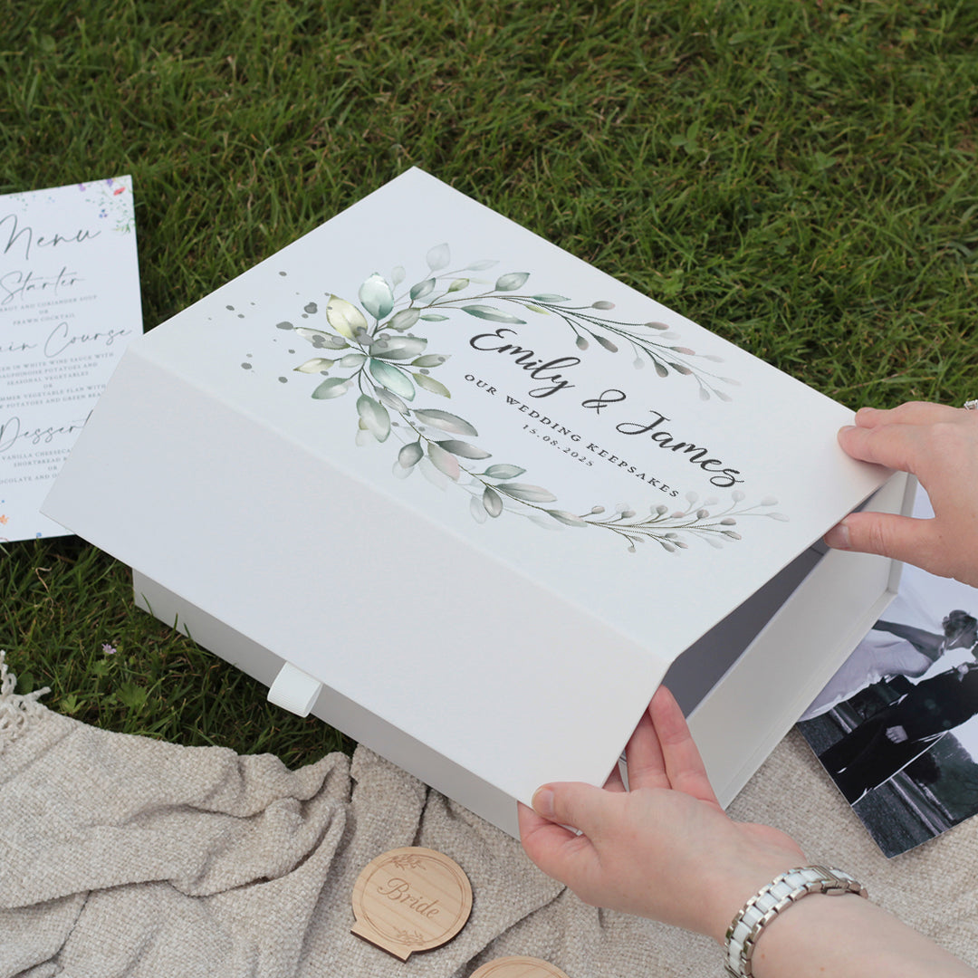Accessory Bundle: Botanical Wreath