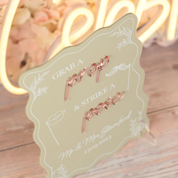 Wavy Edge Photo Booth Acrylic Sign