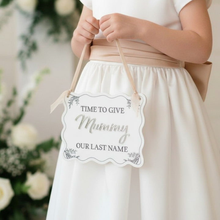 Wavy Edge Bridal Party Acrylic Carry Sign